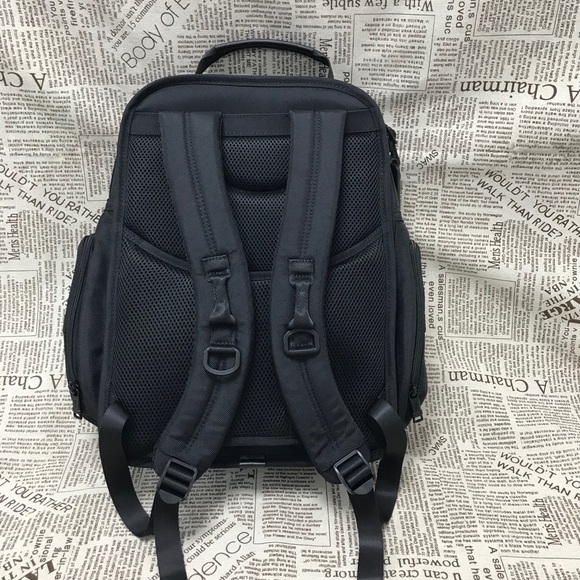 🍦🦄✨MEN'S ALPHA BRIEL BACKPACK IN BLACK✨ - Picture 2 of 12